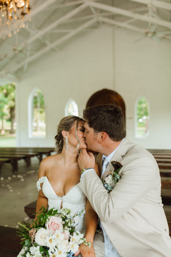 Bride and groom first look wedding in tennessee